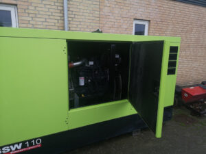 GCW generator 110kva åben